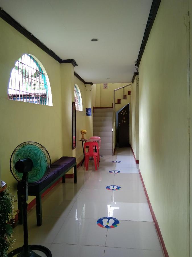 Rms Travellers Inn Poro Exterior foto